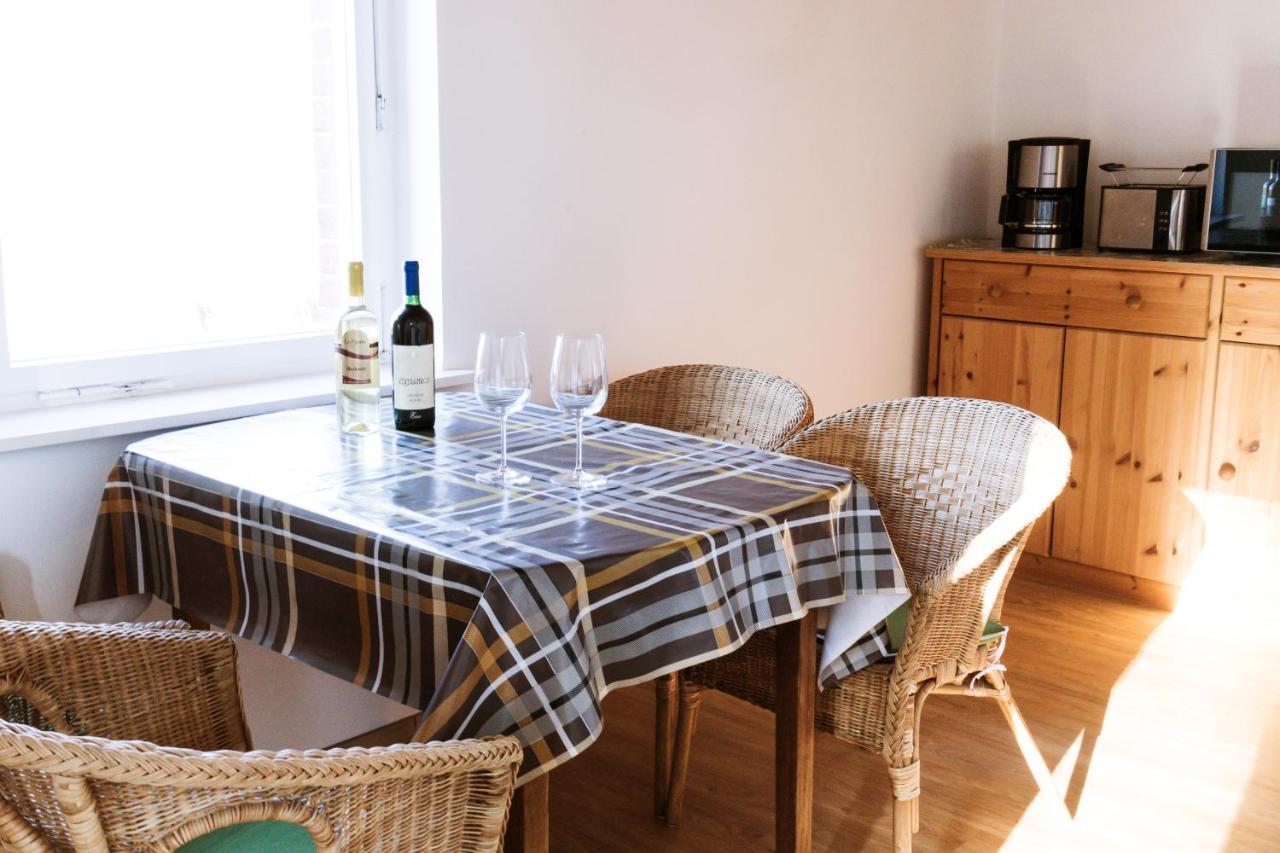 Ferienwohnung An Der Berliner Seenkette Schwerin  Extérieur photo