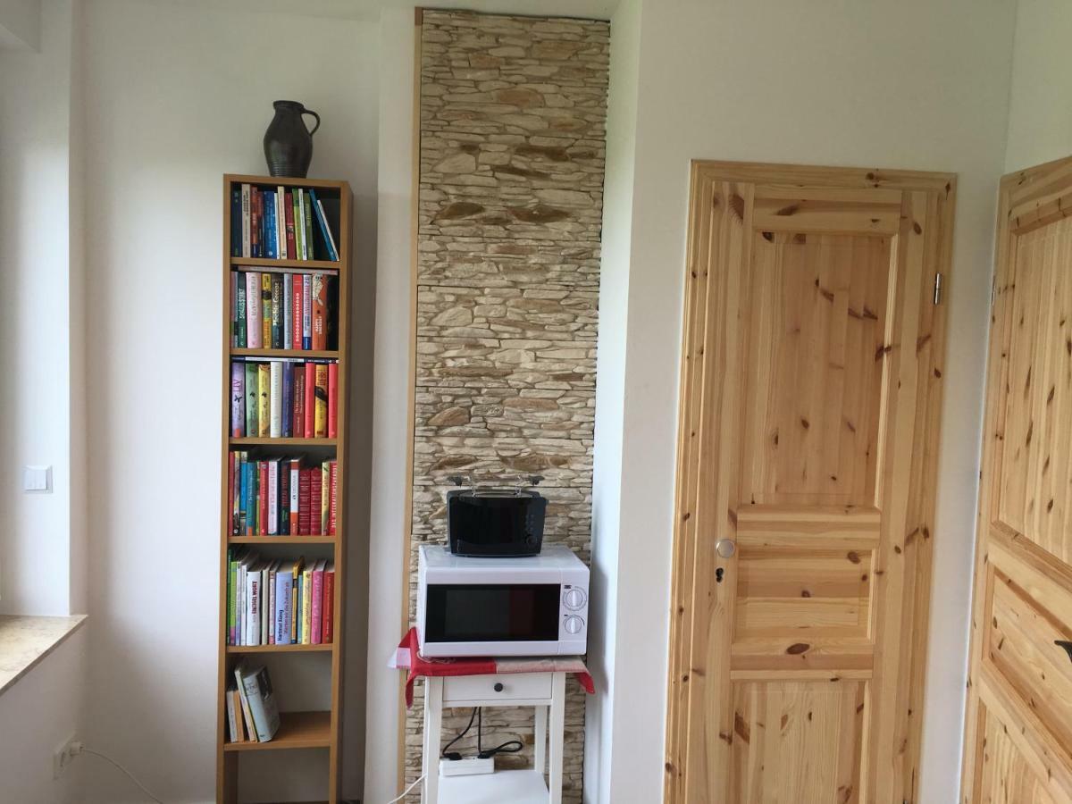 Ferienwohnung An Der Berliner Seenkette Schwerin  Extérieur photo