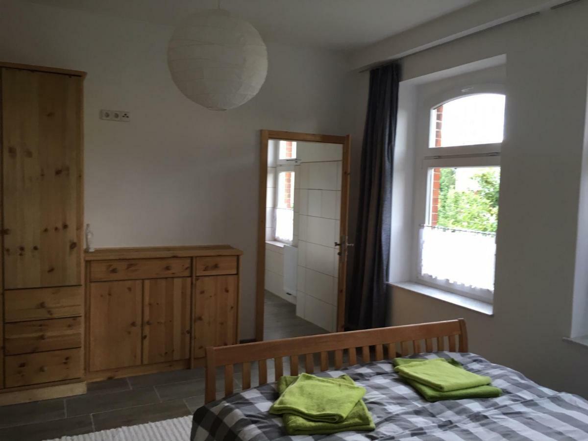 Ferienwohnung An Der Berliner Seenkette Schwerin  Extérieur photo